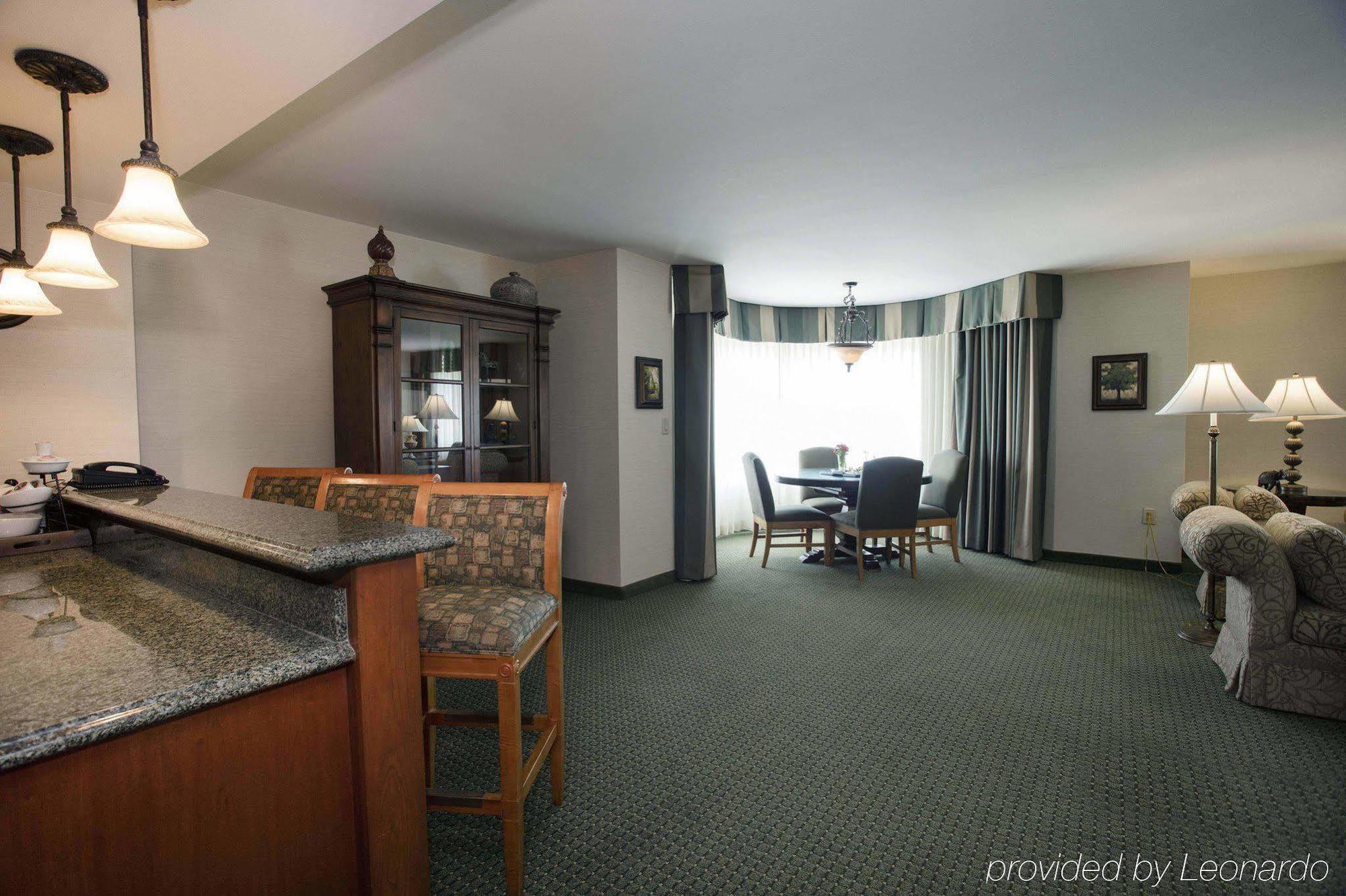 Courtyard By Marriott Athens Downtown Hotell Exteriör bild