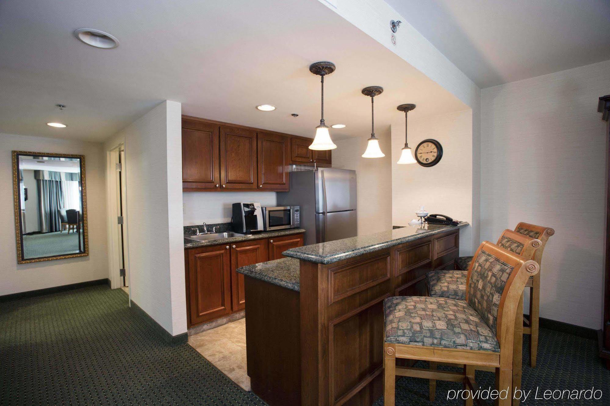 Courtyard By Marriott Athens Downtown Hotell Exteriör bild